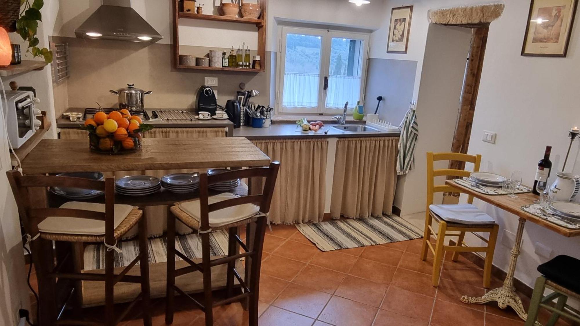 Il Piccino 29, Esperienza Romantica In Borgo.... Montescudaio Eksteriør bilde